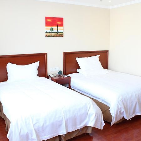 Greentree Inn Shanghai Songjiang University City New Songjiang Road Express Hotel Dış mekan fotoğraf