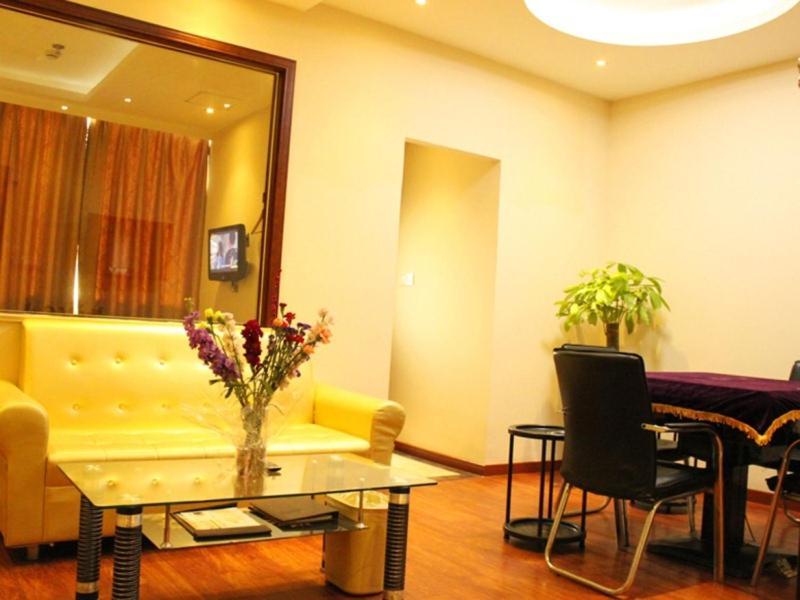 Greentree Inn Shanghai Songjiang University City New Songjiang Road Express Hotel Dış mekan fotoğraf