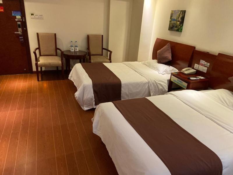 Greentree Inn Shanghai Songjiang University City New Songjiang Road Express Hotel Dış mekan fotoğraf
