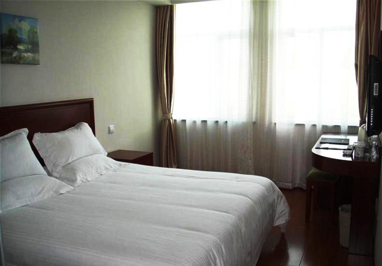 Greentree Inn Shanghai Songjiang University City New Songjiang Road Express Hotel Dış mekan fotoğraf